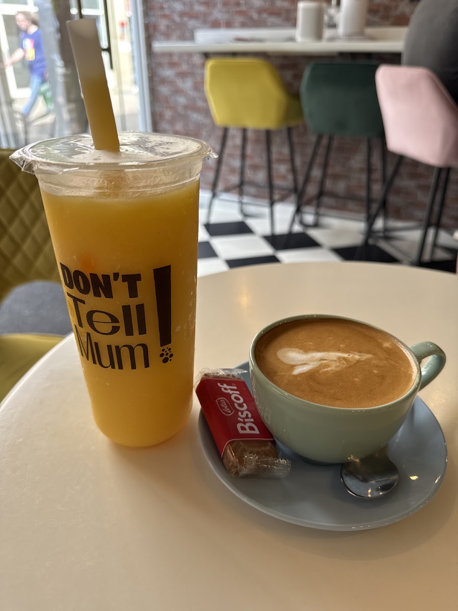 Don't Tell Mum Photos 2